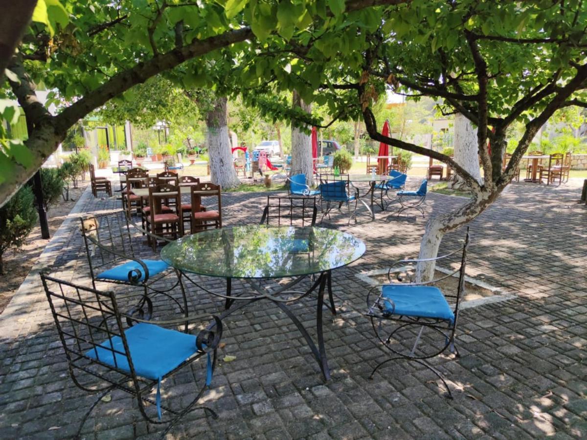 Hotel Kavalona Park Vlorë Exterior foto
