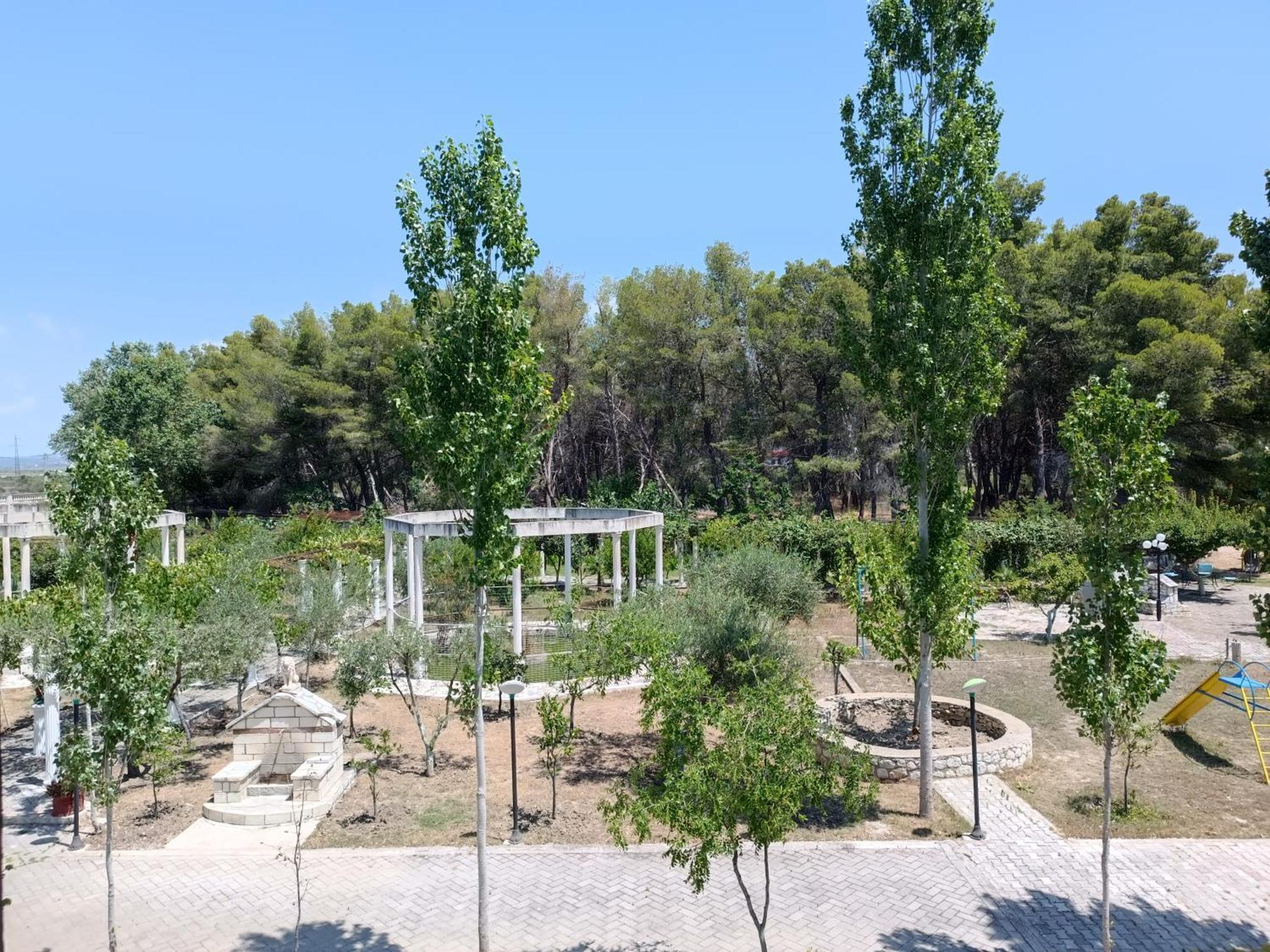 Hotel Kavalona Park Vlorë Zimmer foto