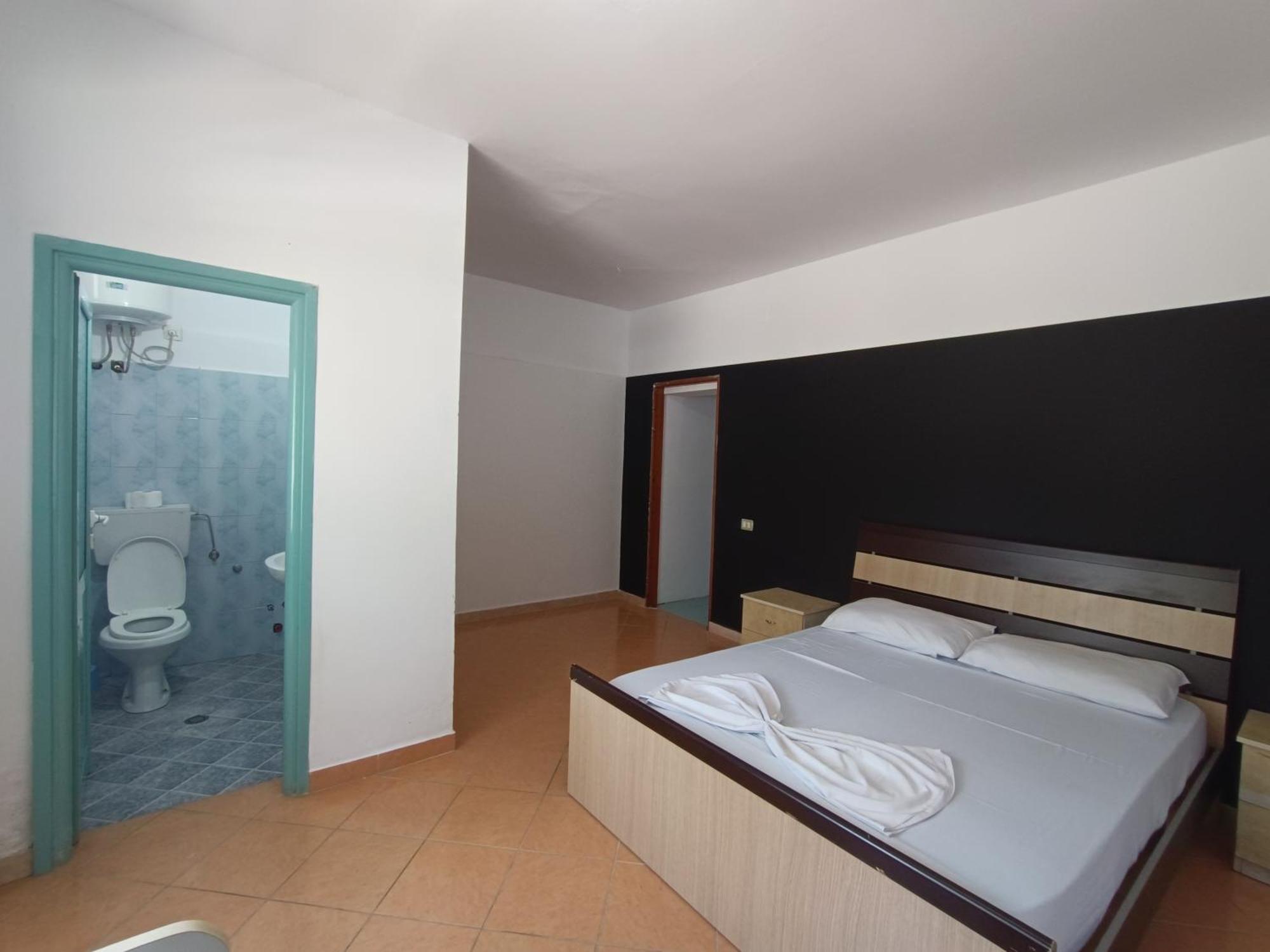 Hotel Kavalona Park Vlorë Zimmer foto